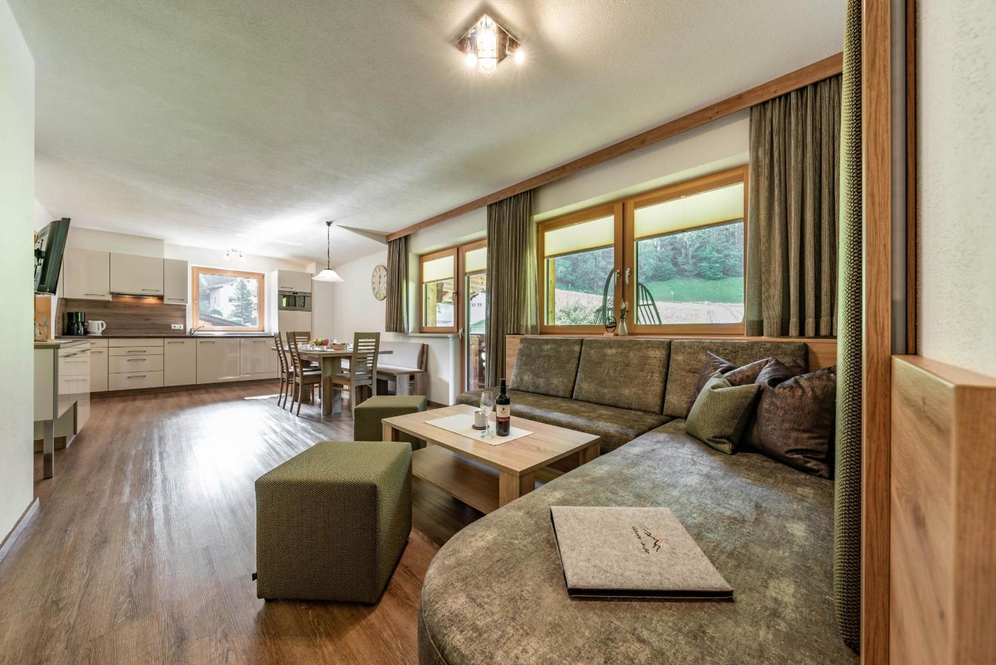 Landhaus Ifangl Mayrhofen Extérieur photo